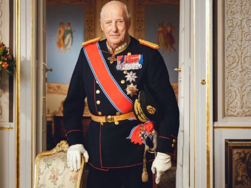 DKNVS i sorg ved Kong Harald Vs bortgang